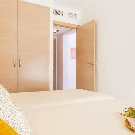 Pink Vistabella Sunrise Apartment *